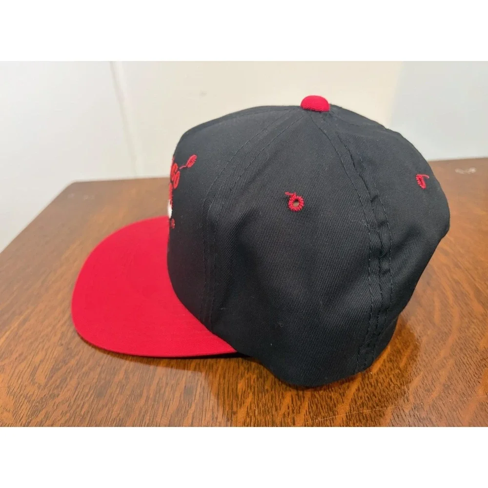 Vintage Chicago Bulls Hat‎ Snap Back Mens One Size Black Red NBA Basketball 90s
